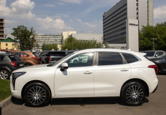 Подержанный автомобиль Haval Jolion 2023 года (6 фото)