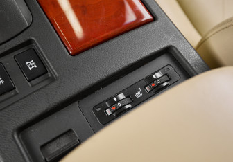 Подержанный автомобиль Lexus RX 2010 года (26 фото)