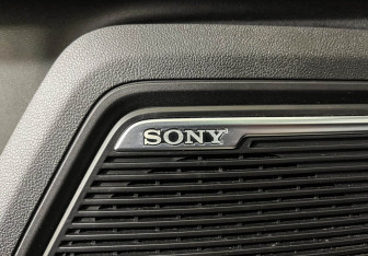 Подержанный автомобиль Jaecoo J7 2024 года (16 фото)