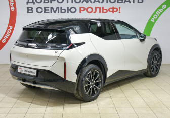 Подержанный автомобиль Zeekr X 2023 года (4 фото)