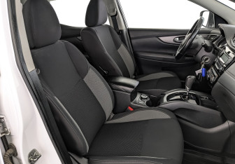 Подержанный автомобиль Nissan Qashqai 2022 года (24 фото)