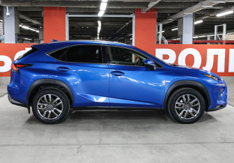 Подержанный автомобиль Lexus NX 2018 года (4 фото)