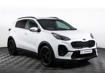 Подержанный автомобиль Kia Sportage 2021 года (3 фото)