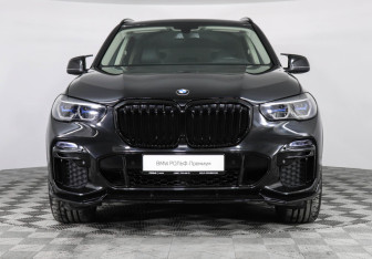 Подержанный автомобиль BMW X5 2020 года (3 фото)