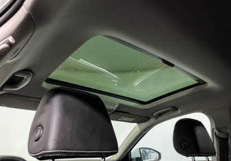 Подержанный автомобиль Skoda Superb Liftback 2024 года (17 фото)