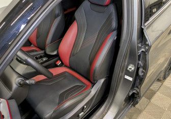 Подержанный автомобиль Geely Coolray 2024 года (20 фото)