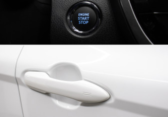 Подержанный автомобиль Toyota Camry Sedan 2022 года (18 фото)