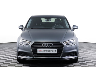 Подержанный автомобиль Audi A3 Sedan 2020 года (2 фото)