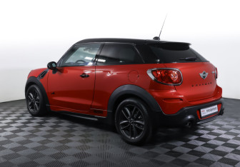 Подержанный автомобиль MINI Paceman 2013 года (7 фото)