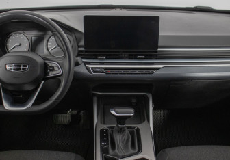 Подержанный автомобиль Geely Emgrand 2024 года (14 фото)