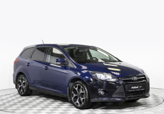 Подержанный автомобиль Ford Focus Wagon 2013 года (3 фото)