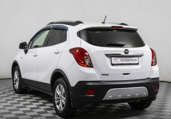 Подержанный автомобиль Opel Mokka 2014 года (7 фото)