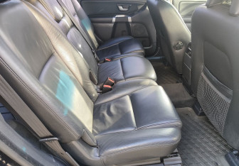 Подержанный автомобиль Volvo XC90 2010 года (10 фото)