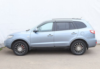 Подержанный автомобиль Hyundai Santa Fe 2007 года (8 фото)