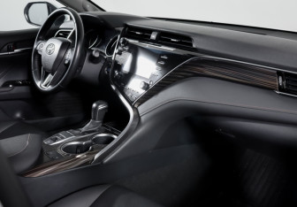 Подержанный автомобиль Toyota Camry Sedan 2021 года (9 фото)