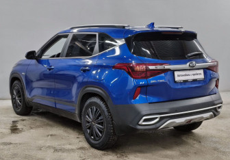 Подержанный автомобиль Kia Seltos 2021 года (7 фото)