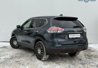 Подержанный автомобиль Nissan X-Trail 2018 года (7 фото)