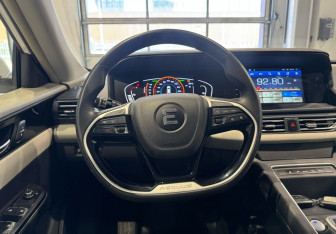 Подержанный автомобиль Evolute i-PRO 2022 года (13 фото)