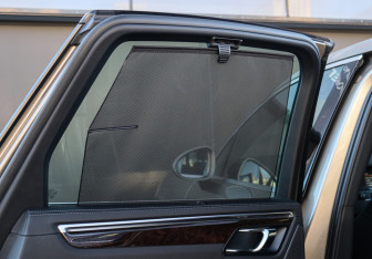 Подержанный автомобиль Porsche Macan 2014 года (14 фото)