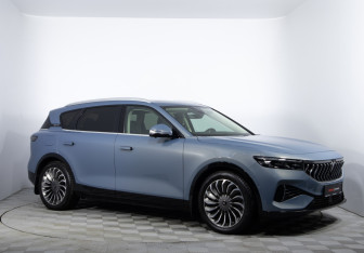 Подержанный автомобиль Voyah Free 2023 года (3 фото)