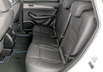 Подержанный автомобиль Haval F7 2021 года (12 фото)