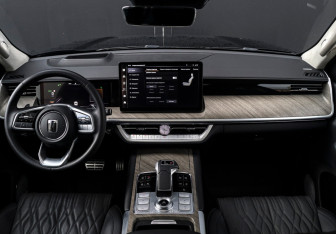 Подержанный автомобиль Tank 500 2023 года (16 фото)