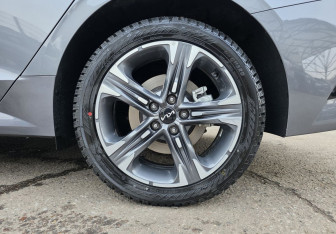 Новый Kia K5 2025 (24 фото)