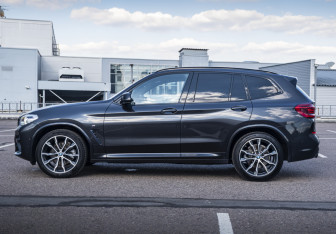 Подержанный автомобиль BMW X3 2019 года (8 фото)