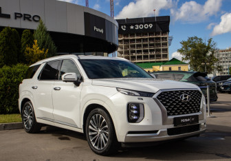 Подержанный автомобиль Hyundai Palisade 2020 года (2 фото)