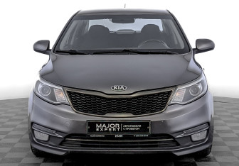 Подержанный автомобиль Kia Rio Sedan 2016 года (2 фото)