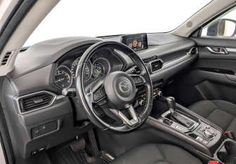 Подержанный автомобиль Mazda CX-5 2019 года (16 фото)