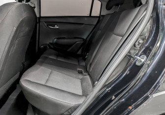 Подержанный автомобиль Kia Rio Hatchback 2021 года (12 фото)