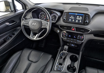 Подержанный автомобиль Hyundai Santa Fe 2020 года (28 фото)