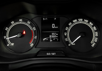 Подержанный автомобиль Skoda Rapid Liftback 2021 года (13 фото)