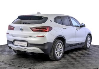 Подержанный автомобиль BMW X2 2021 года (5 фото)
