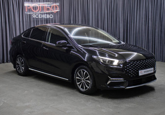 Подержанный автомобиль Omoda S5 2023 года (3 фото)