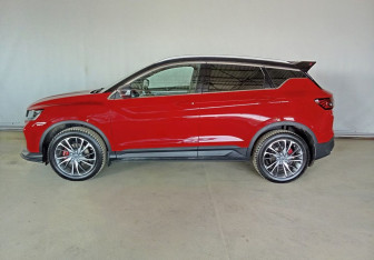 Подержанный автомобиль Geely Coolray 2022 года (8 фото)