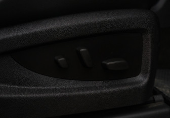 Подержанный автомобиль Chevrolet Tahoe 2016 года (8 фото)