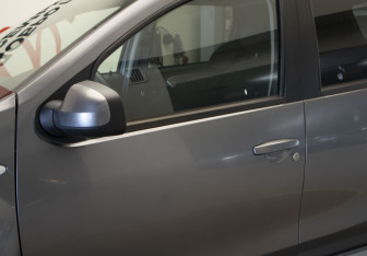 Подержанный автомобиль Nissan Terrano 2019 года (33 фото)