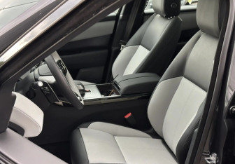 Новый Land Rover Range Rover Velar 2026 (4 фото)