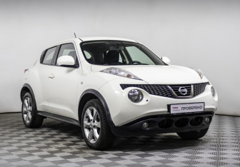 Подержанный автомобиль Nissan Juke 2012 года (3 фото)