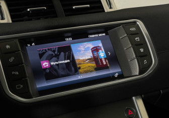 Подержанный автомобиль Land Rover Range Rover Evoque 2018 года (15 фото)