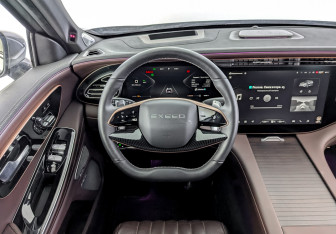 Подержанный автомобиль Exeed VX 2023 года (22 фото)