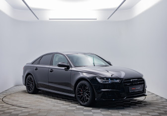 Подержанный автомобиль Audi A6 Sedan 2016 года (7 фото)