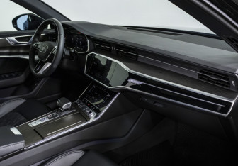 Подержанный автомобиль Audi A6 Sedan 2025 года (9 фото)