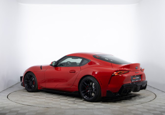 Подержанный автомобиль Toyota Supra 2019 года (7 фото)