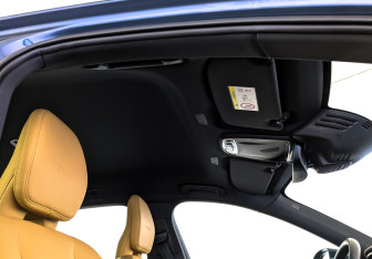 Подержанный автомобиль Volvo XC60 2019 года (23 фото)