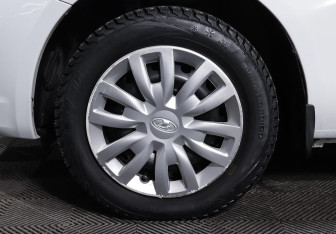 Подержанный автомобиль LADA (ВАЗ) Vesta Sedan 2021 года (7 фото)