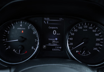 Подержанный автомобиль Nissan Qashqai 2019 года (8 фото)