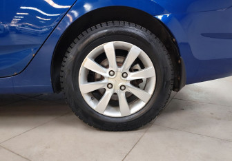 Подержанный автомобиль Hyundai Solaris Sedan 2011 года (9 фото)